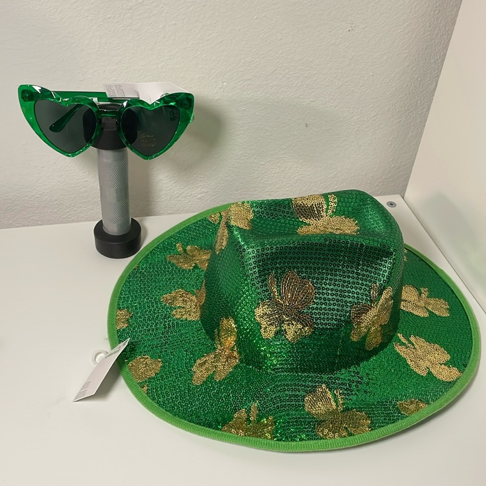 St. Patrick's Day shamrock Hat Green/Gold Festive One Size & ๐ sunglasses - Picture 4 of 8